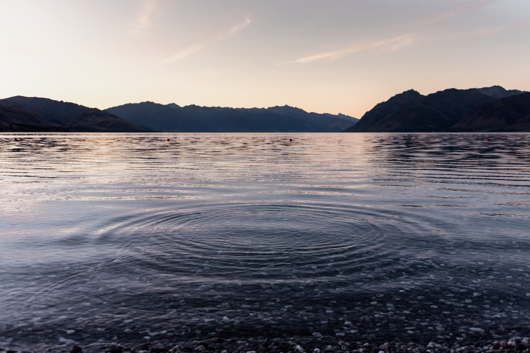 Ripple on lake Wānaka at dusk