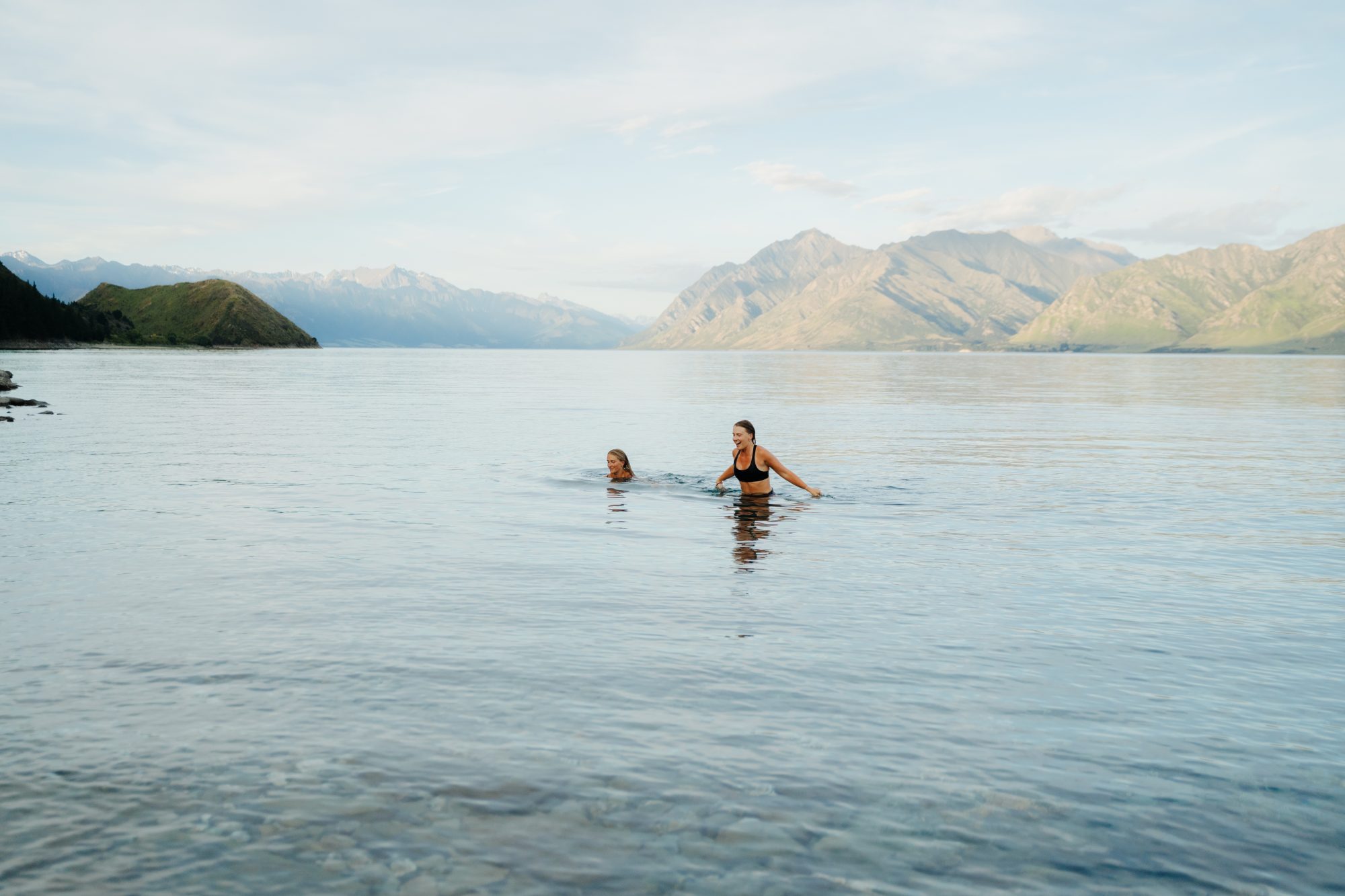Lake-Hawea-lifestyle-Vic-Sheridan-1