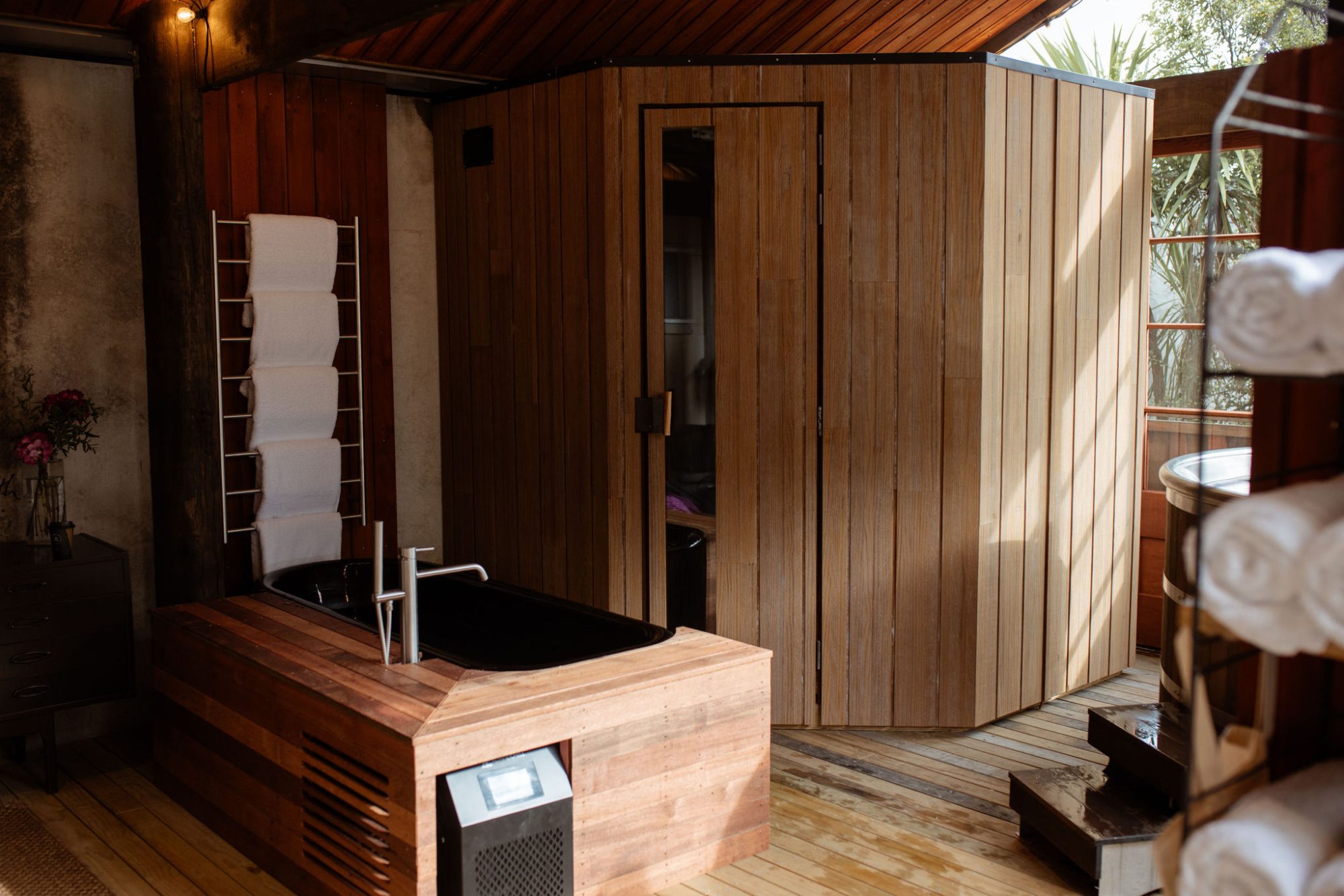 Active-Massage_Autumn-Wellness-Shoot-2025_Francine-Boer (11)