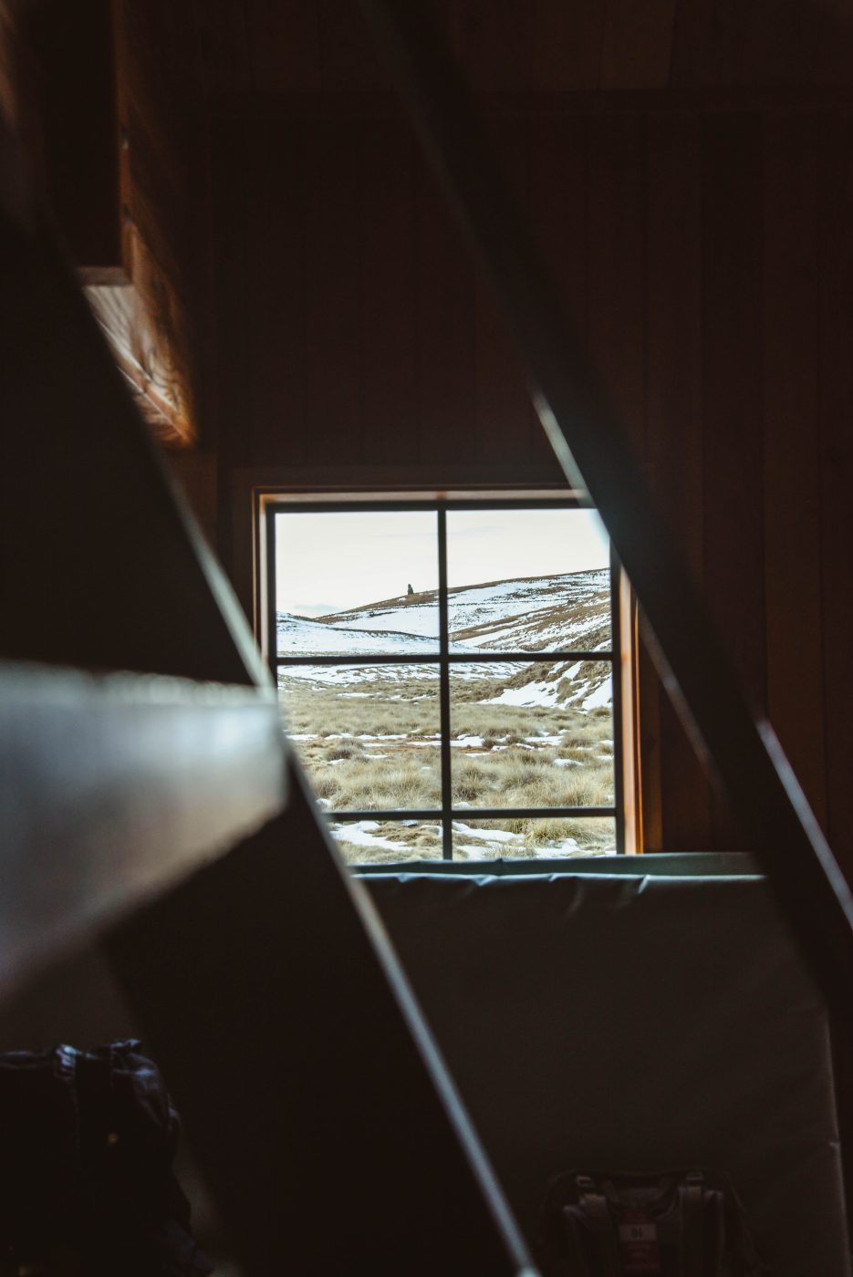 Wanaka-Snow-Farm-hut-window-interior-SophiePiearcey