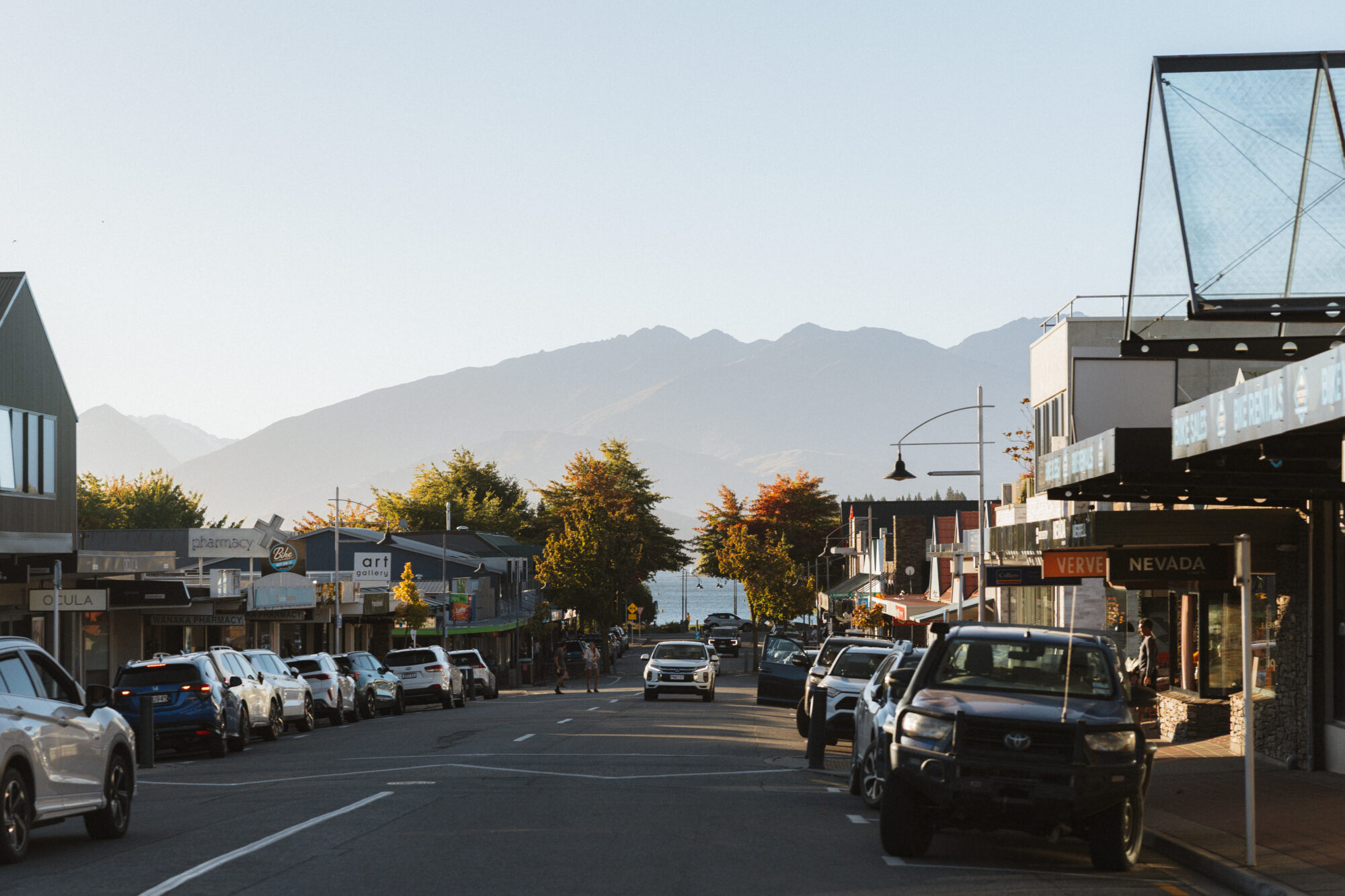 Wānaka Early Autumn