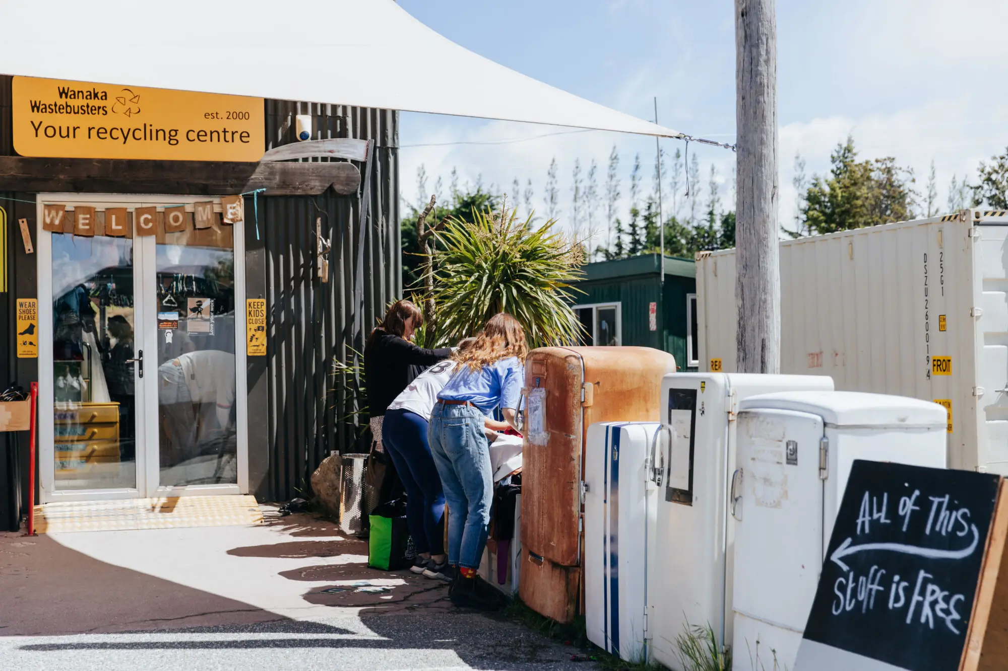 Wanaka-Wastebusters-NeatPlaces 03